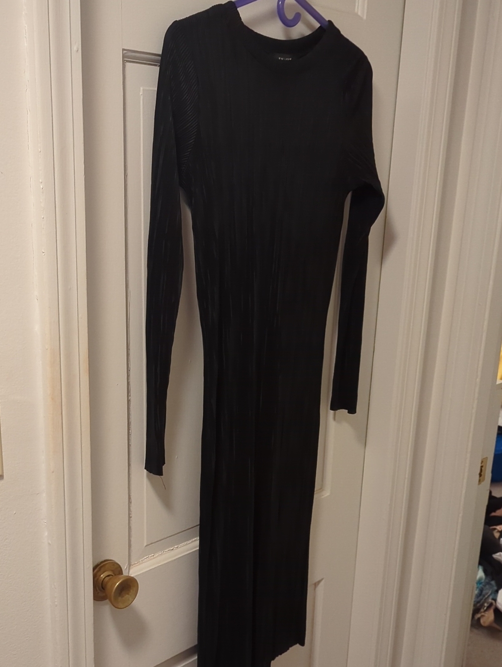 New Look Black Long Sleeve Ribbed Maxi Dress
